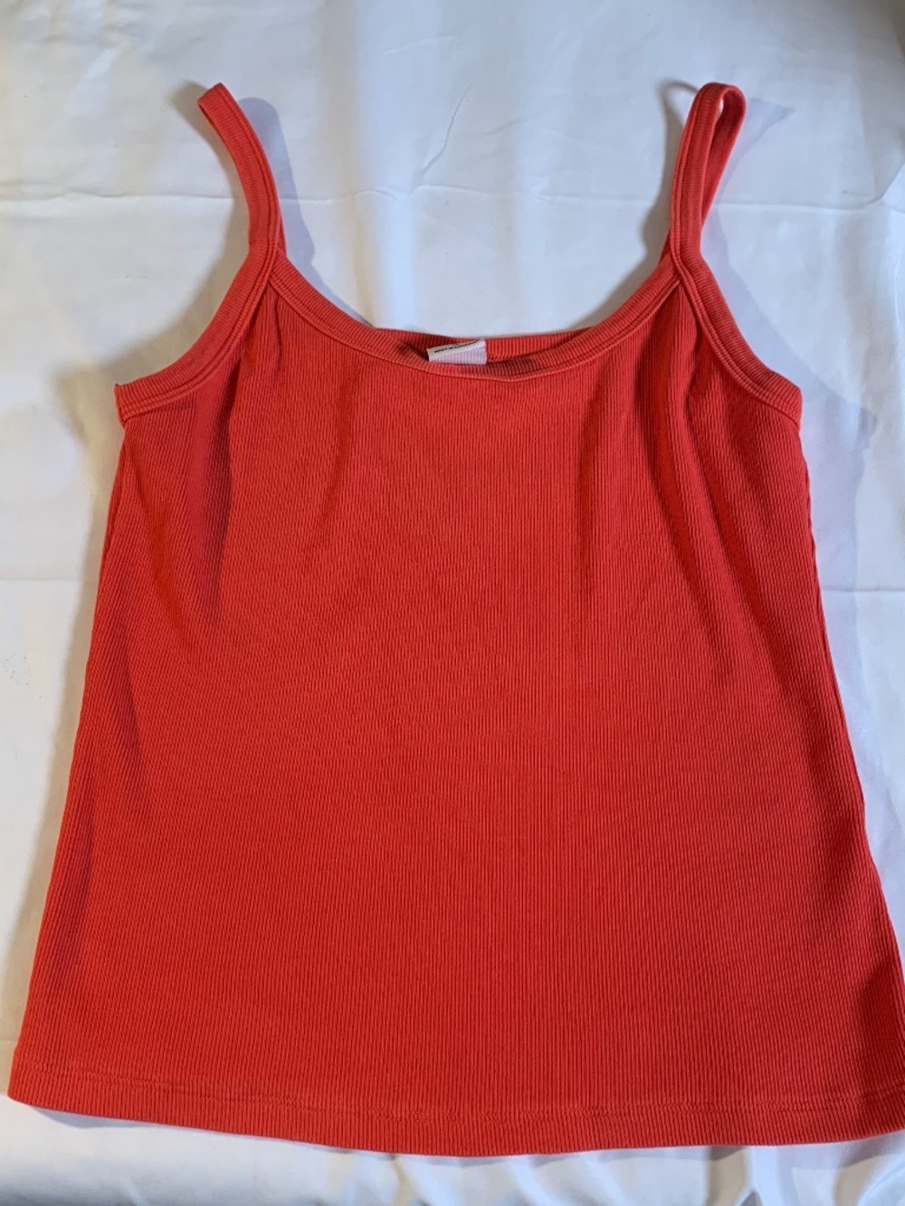 Aritzia red tank top sz M
